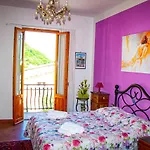 Casa Da Pietro בית חווה *