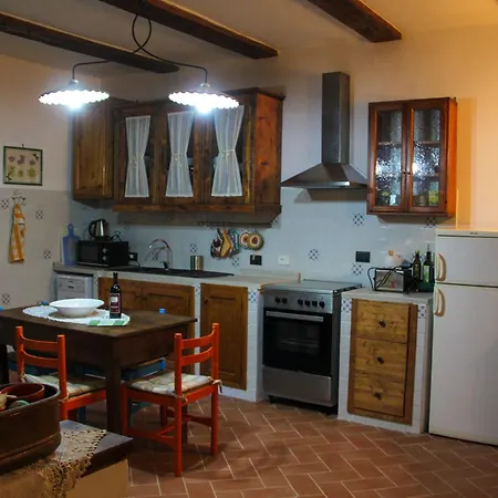 Casa Da Pietro בית חווה